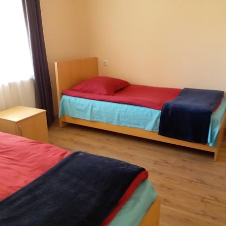 Guest House Qubi Kazbegi Quarto foto