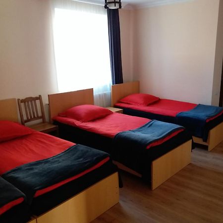 Guest House Qubi Kazbegi Quarto foto